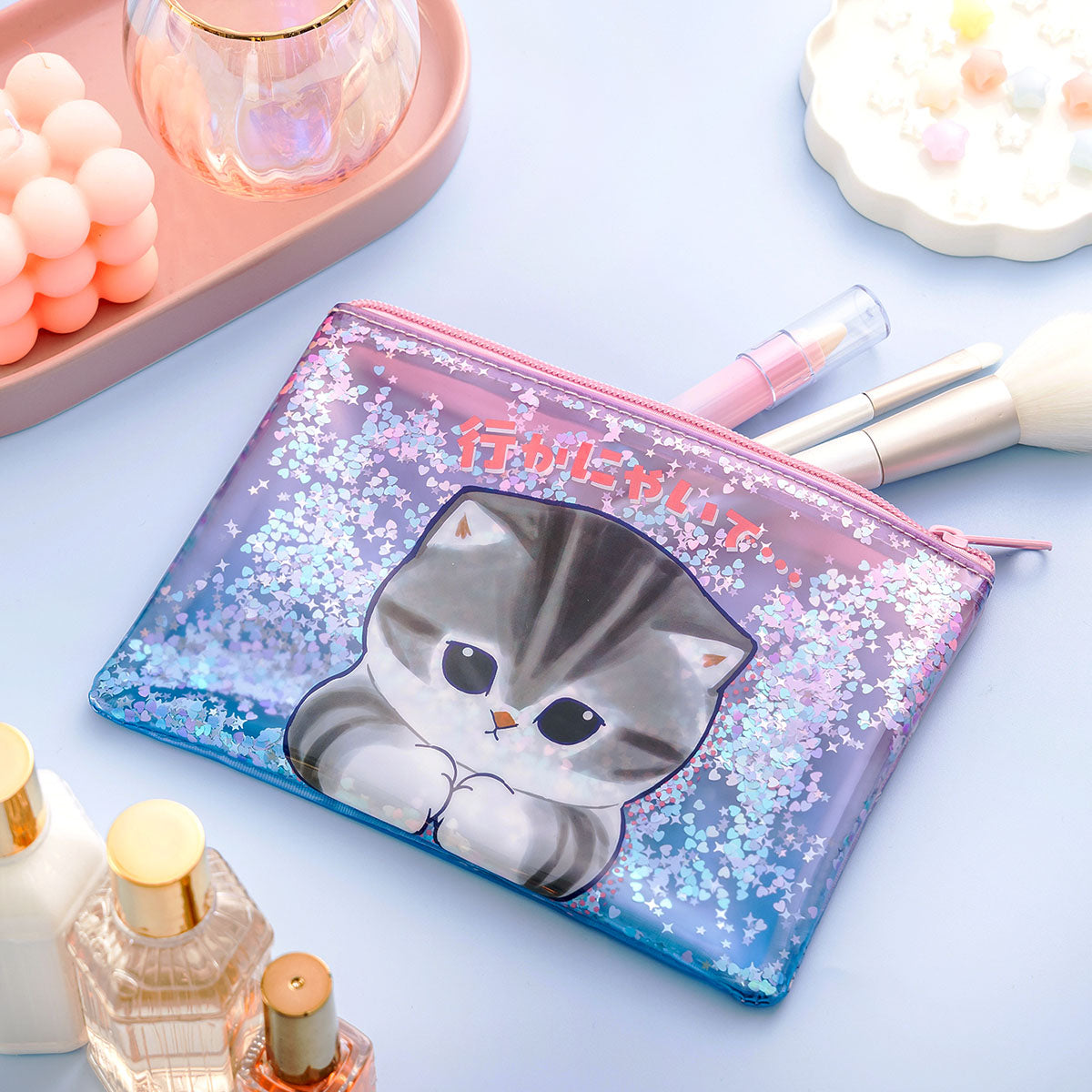 "Mofusand I Want to Onterrupt Your Outing!" Shaka Shaka Flat Pouch