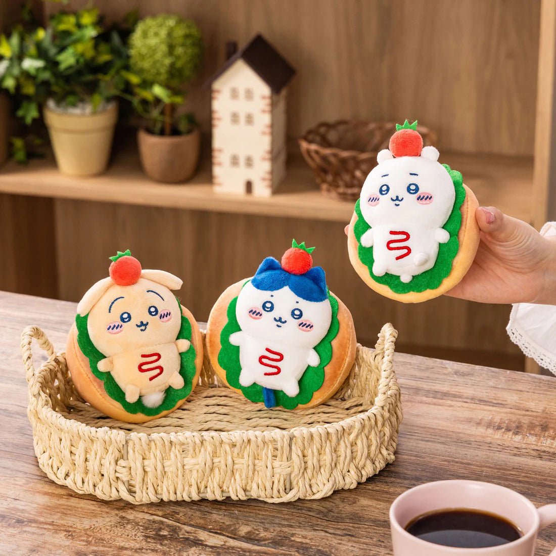 [CHIIKAWA SANDWICH] "Chiikawa Bakery" Plush Keychain - Rosey’s Kawaii Shop