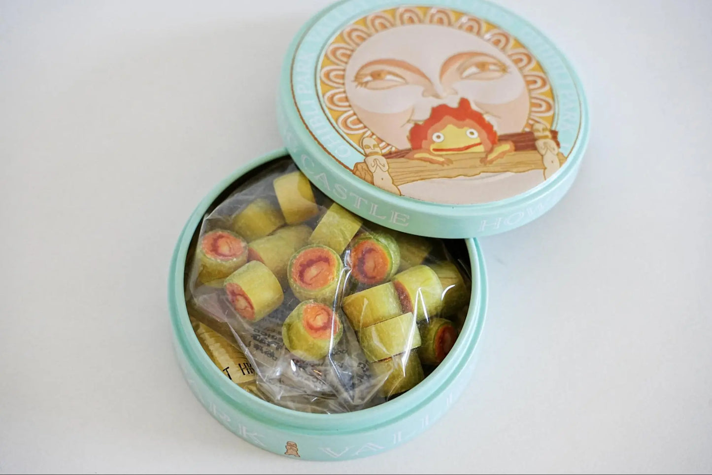 [CALCIFER / HOWL'S MOVING CASTLE] LIMITED "Ghibli Park" Candy & Can