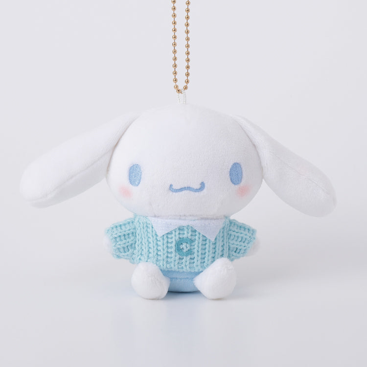 [CINNAMOROLL] "Sanrio Cozy Knitwear" Plush Keychain