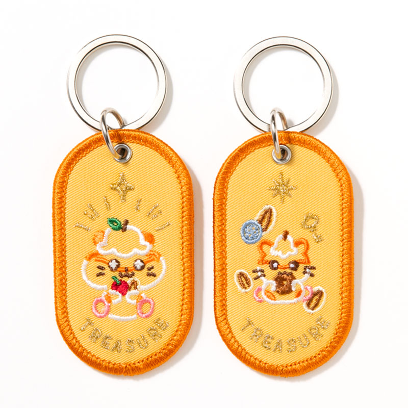 [COROCOROKURIRIN] "Sanrio 2/8b Pair" Keychain