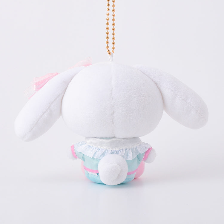 [CINNAMOROLL] "Sanrio Dressed Up Two Colors Coordinated Munyugurumi" Plush Keychain