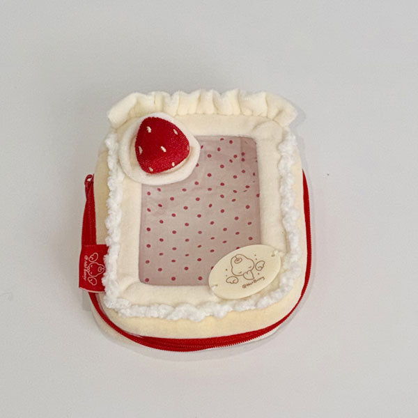 [STRAWBERRY / SQUARE] "NOTBUNNY Cake Doll" Pouch