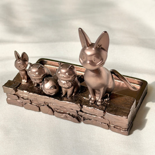 [JIJI FAMILY / KIKI'S DELIVERY SERVICE] LIMITED "Ghibli Park" Metal Figure