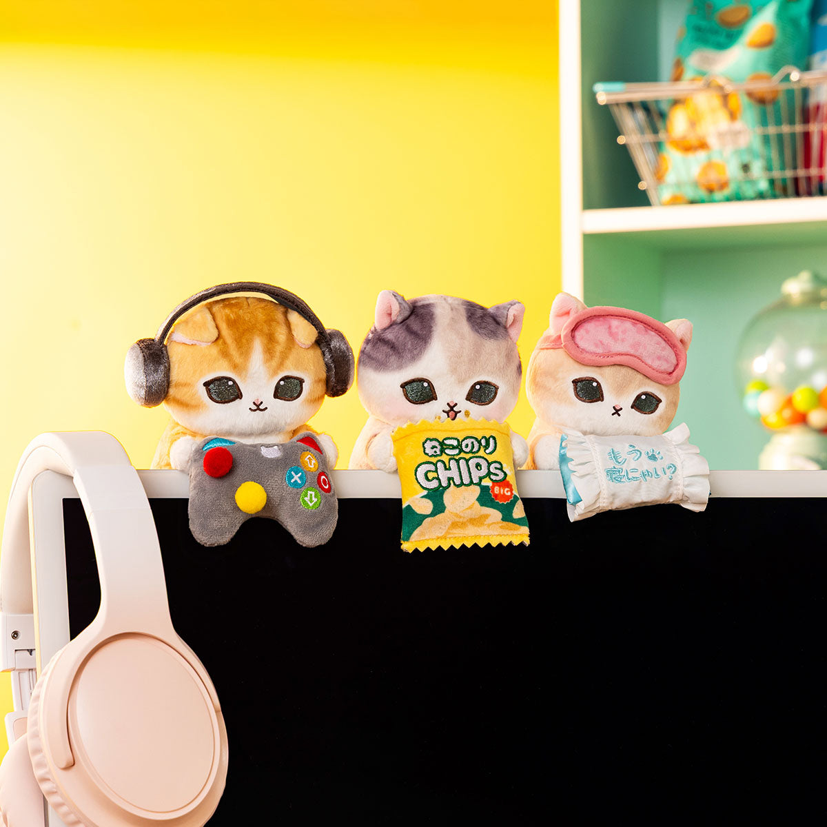 [GAMING] "Mofusand Lazy Time At Home!" Desktop Hanging Plush